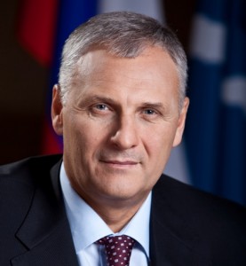 b0b73e465ba257e6a17cfc171f9f2ffe